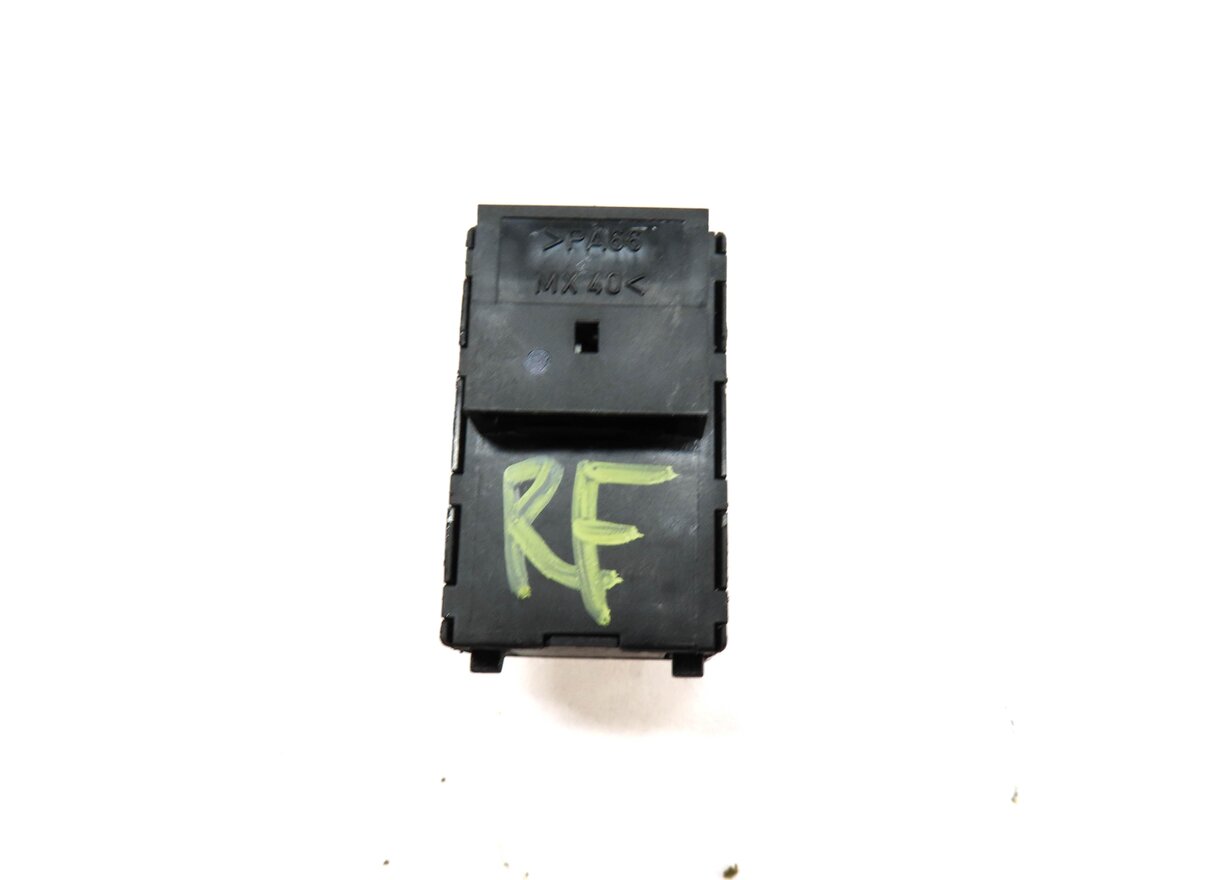 Thumbnail 4: 2012 RANGE ROVER (L322) FRONT RIGHT PASSENGER SEAT ADJUST SWITCH SET 2 (BLACK)