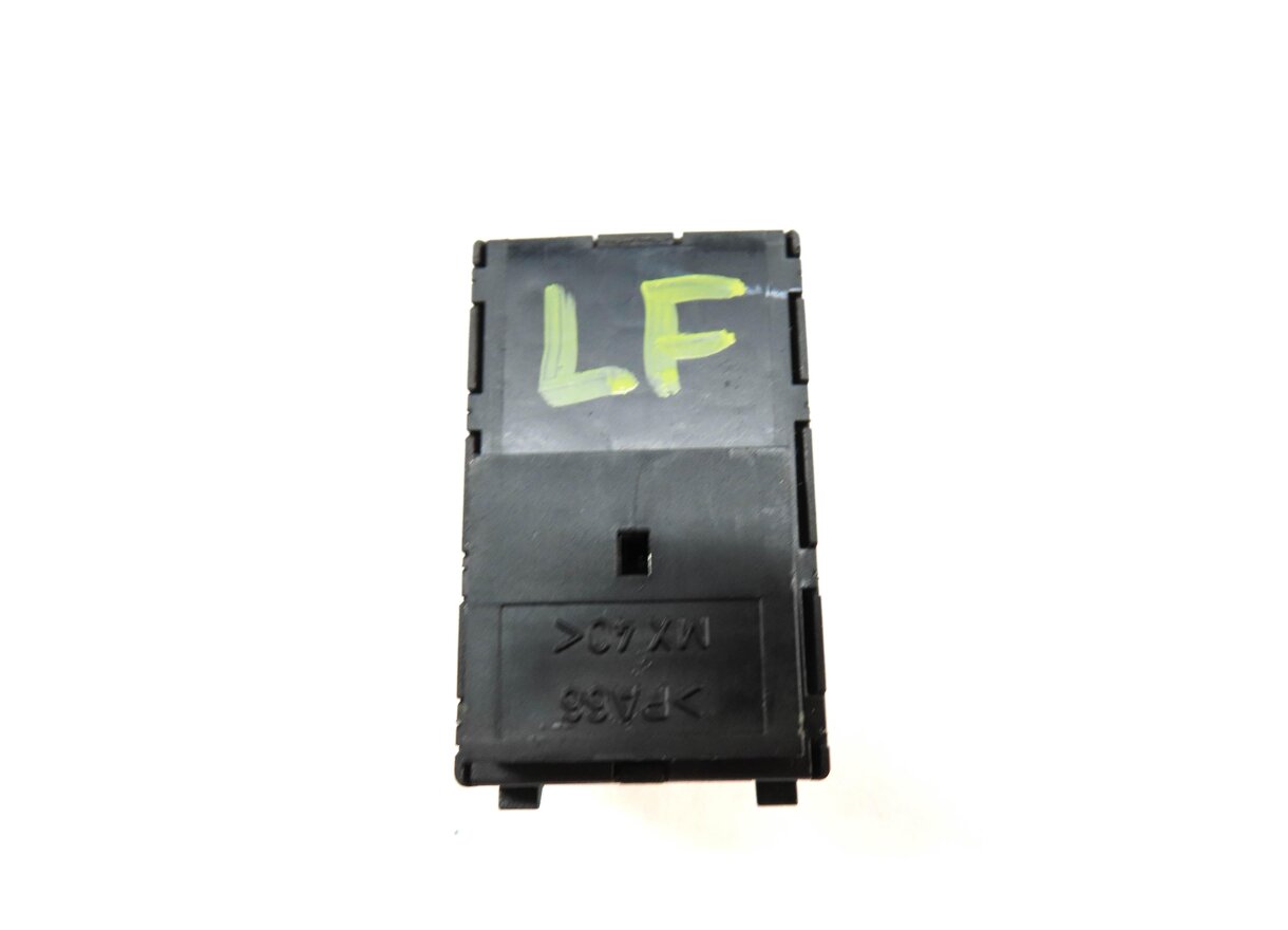 Thumbnail 4: 2012 RANGE ROVER L322 FRONT LEFT DRIVER SEAT ADJUST ADJUSTMENT SWITCH SET2 BLACK