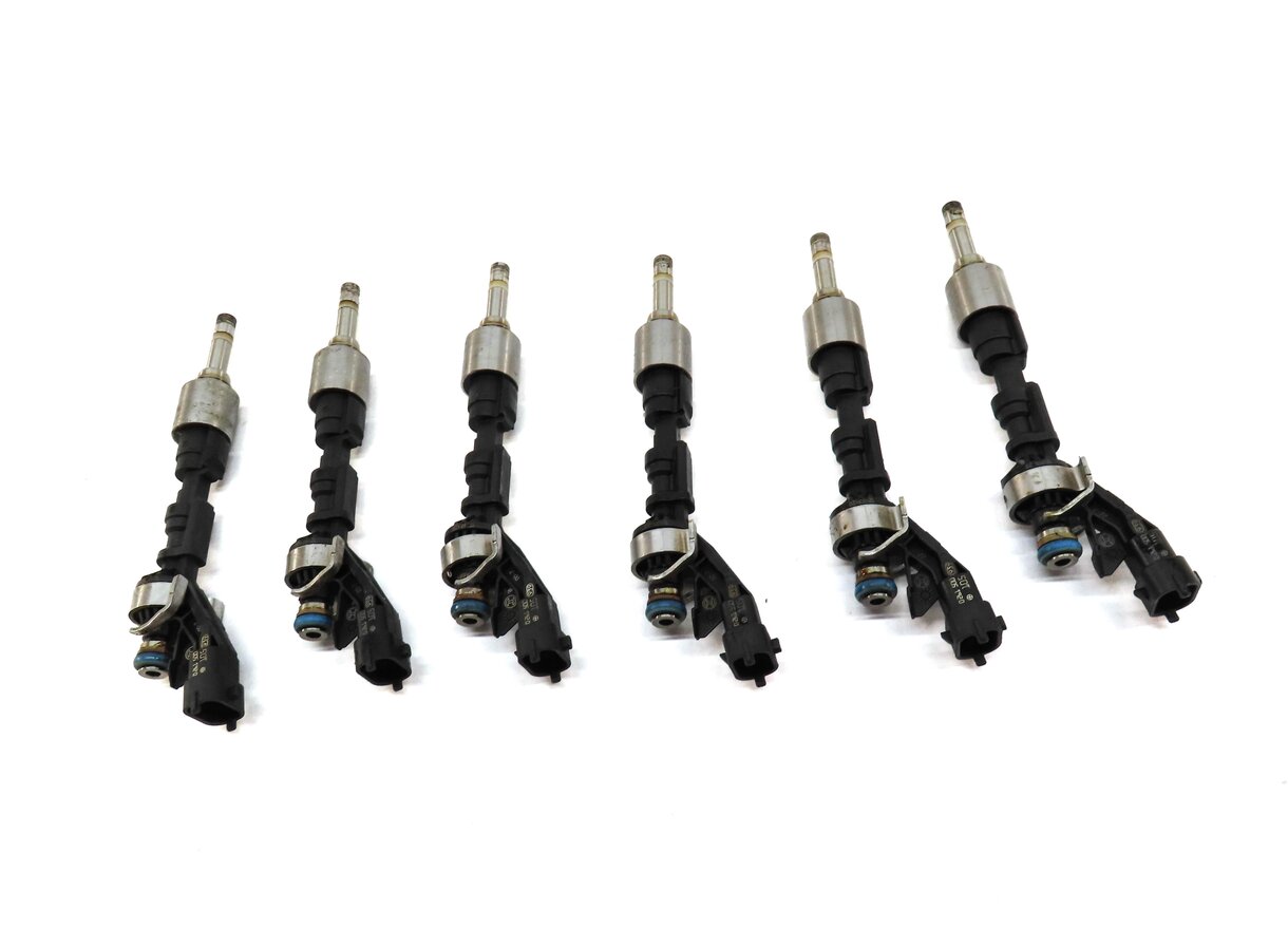 Thumbnail 2: 2010-2017 JAGUAR RANGE ROVER SPORT (L320 L322 L405 L494) 5.0L FUEL INJECTOR SET6