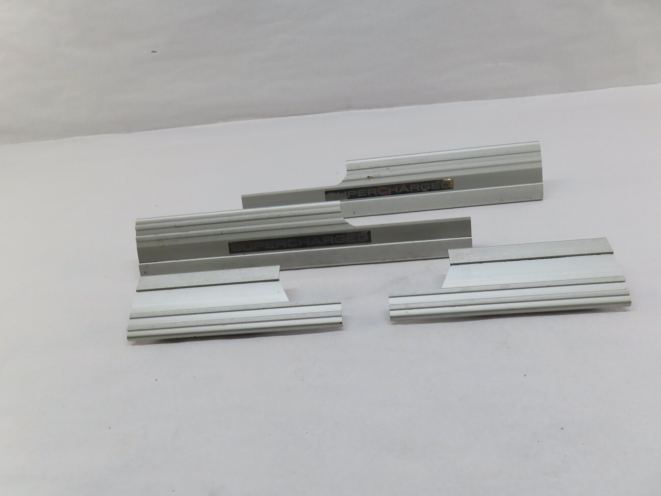 2012 RANGE ROVER (L322) FRONT REAR LEFT RIGHT DOOR SILL ALUMINUM SCUFF PLATE