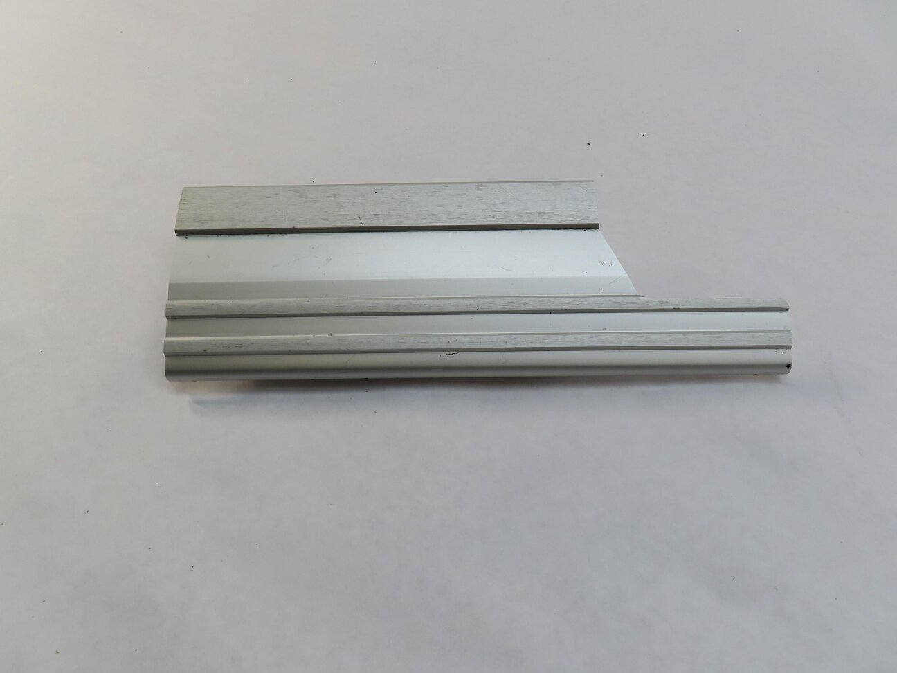Thumbnail 3: 2012 RANGE ROVER (L322) FRONT REAR LEFT RIGHT DOOR SILL ALUMINUM SCUFF PLATE