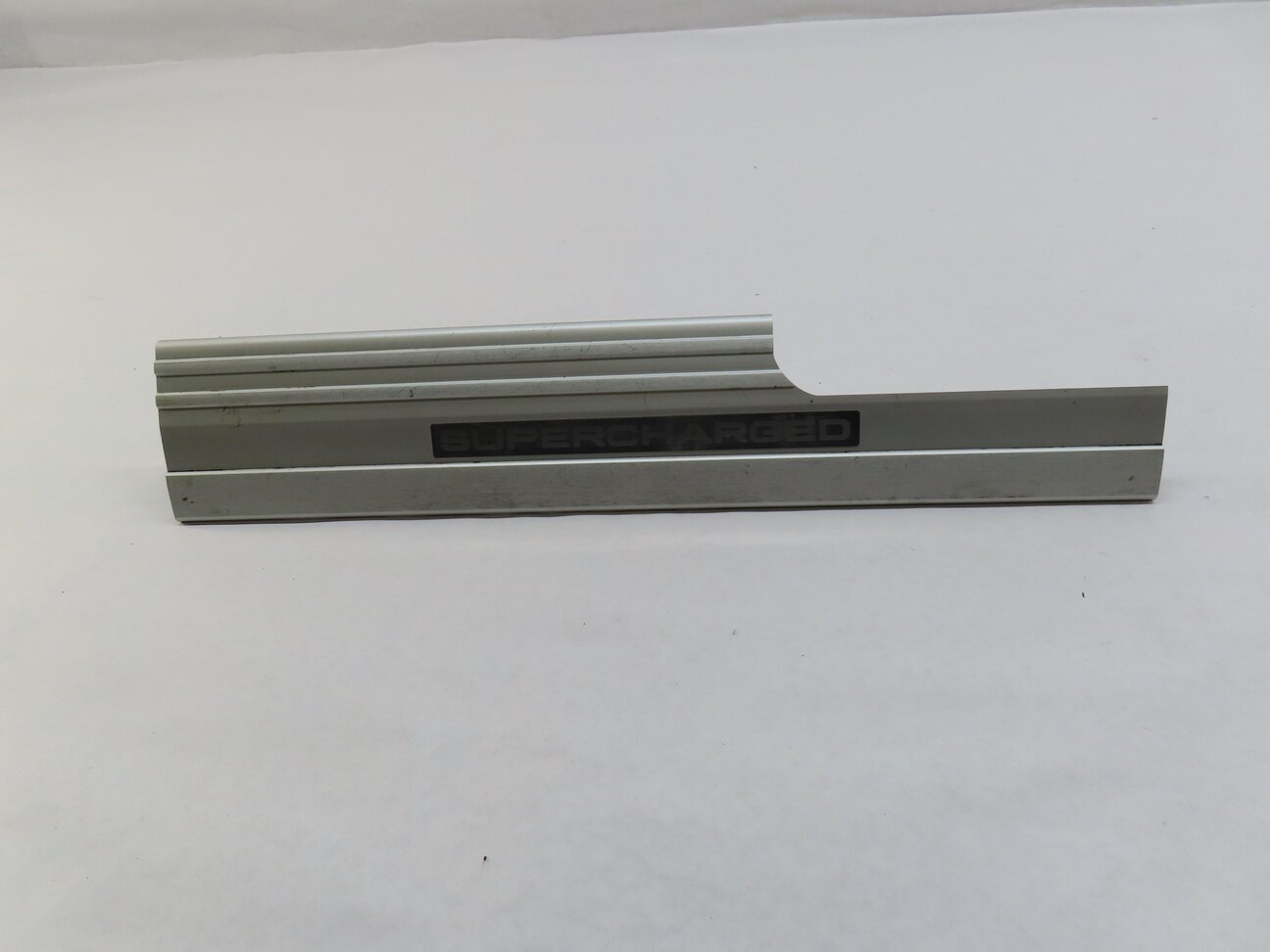 Thumbnail 4: 2012 RANGE ROVER (L322) FRONT REAR LEFT RIGHT DOOR SILL ALUMINUM SCUFF PLATE