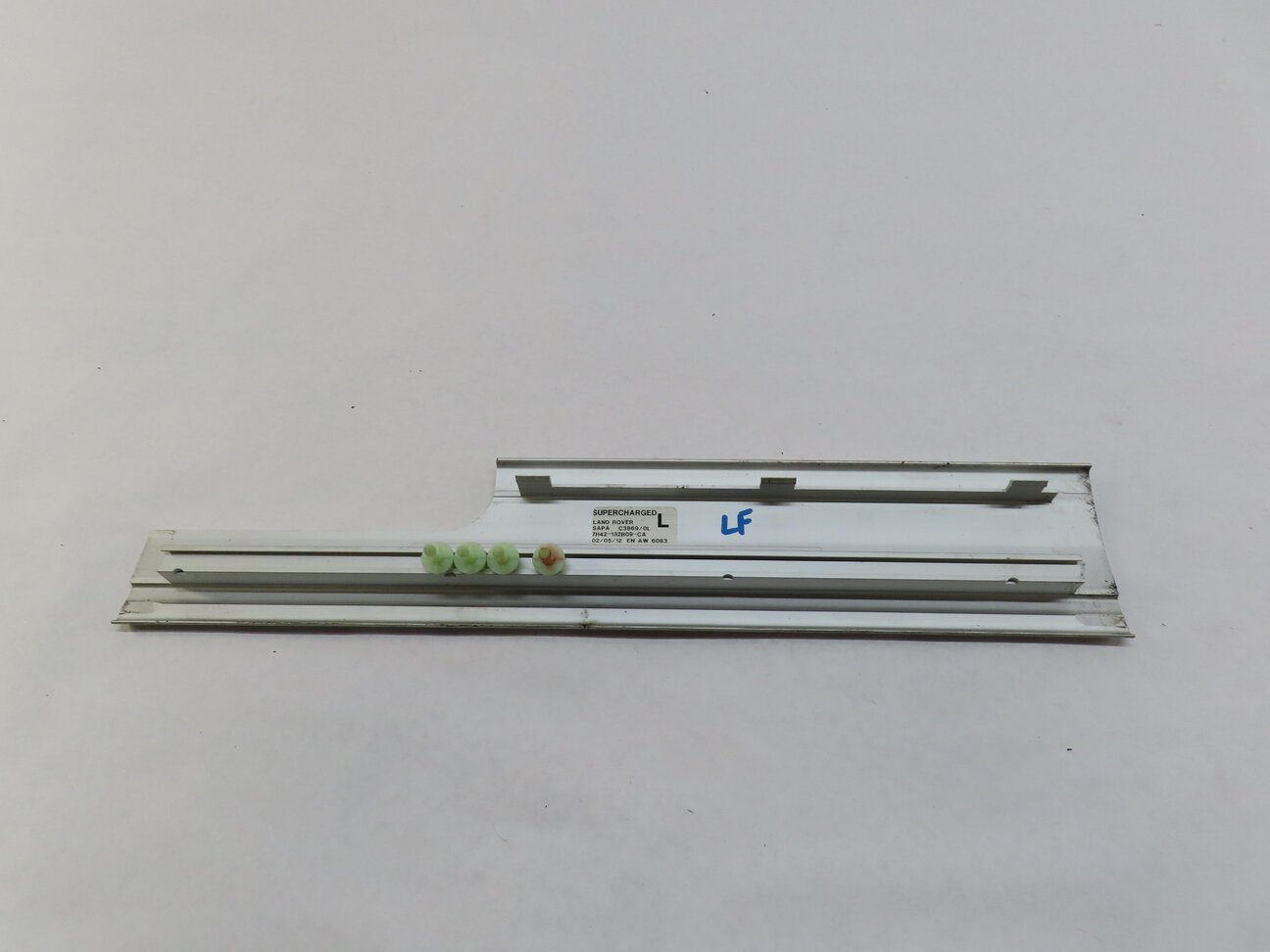 Thumbnail 8: 2012 RANGE ROVER (L322) FRONT REAR LEFT RIGHT DOOR SILL ALUMINUM SCUFF PLATE