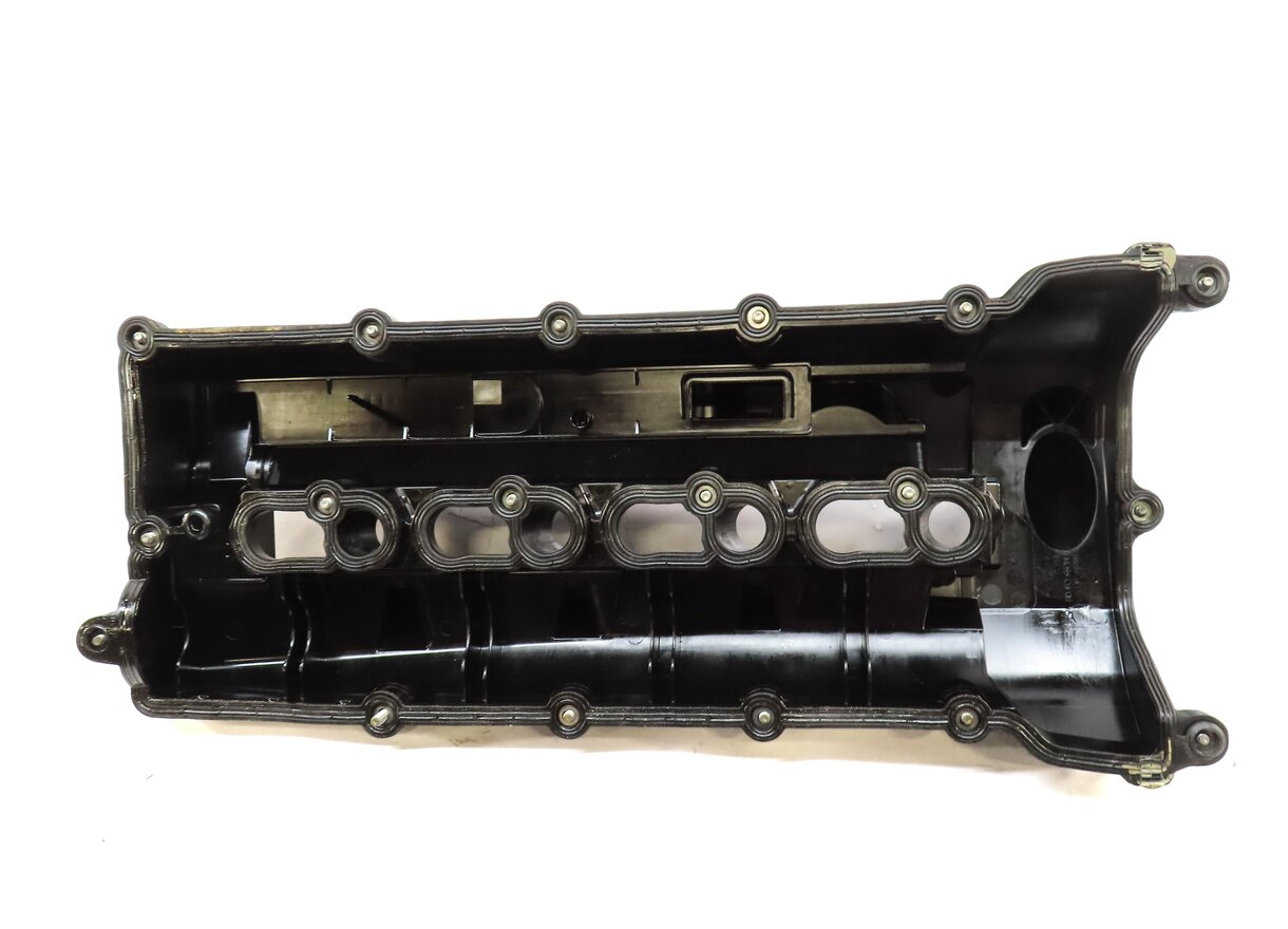 Thumbnail 4: 10-18 RANGE ROVER SPORT (L320 L322 L494 L405) 5.0L V8 - LEFT ENGINE VALVE COVER