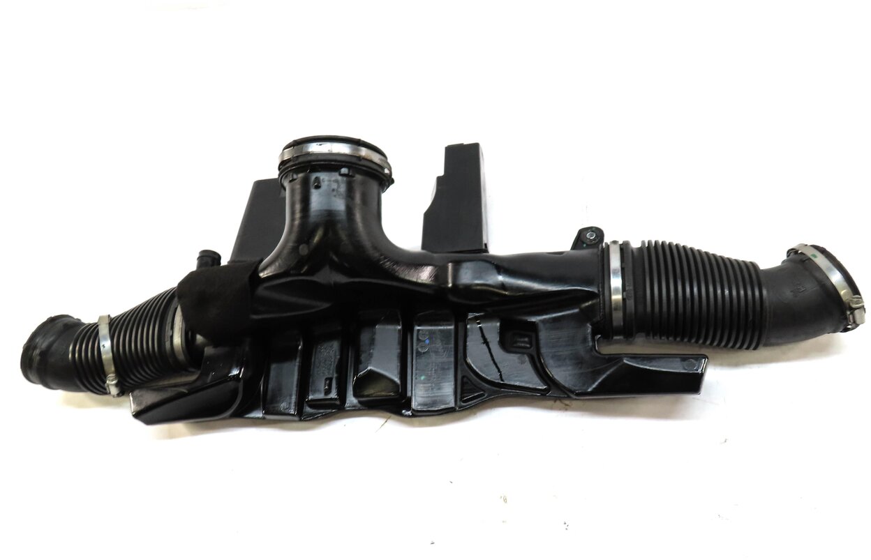 Thumbnail 5: 2012 RANGE ROVER (L322) 5.0L SUPERCHARGED ENGINE AIR INTAKE RESONATOR HOSE BOX