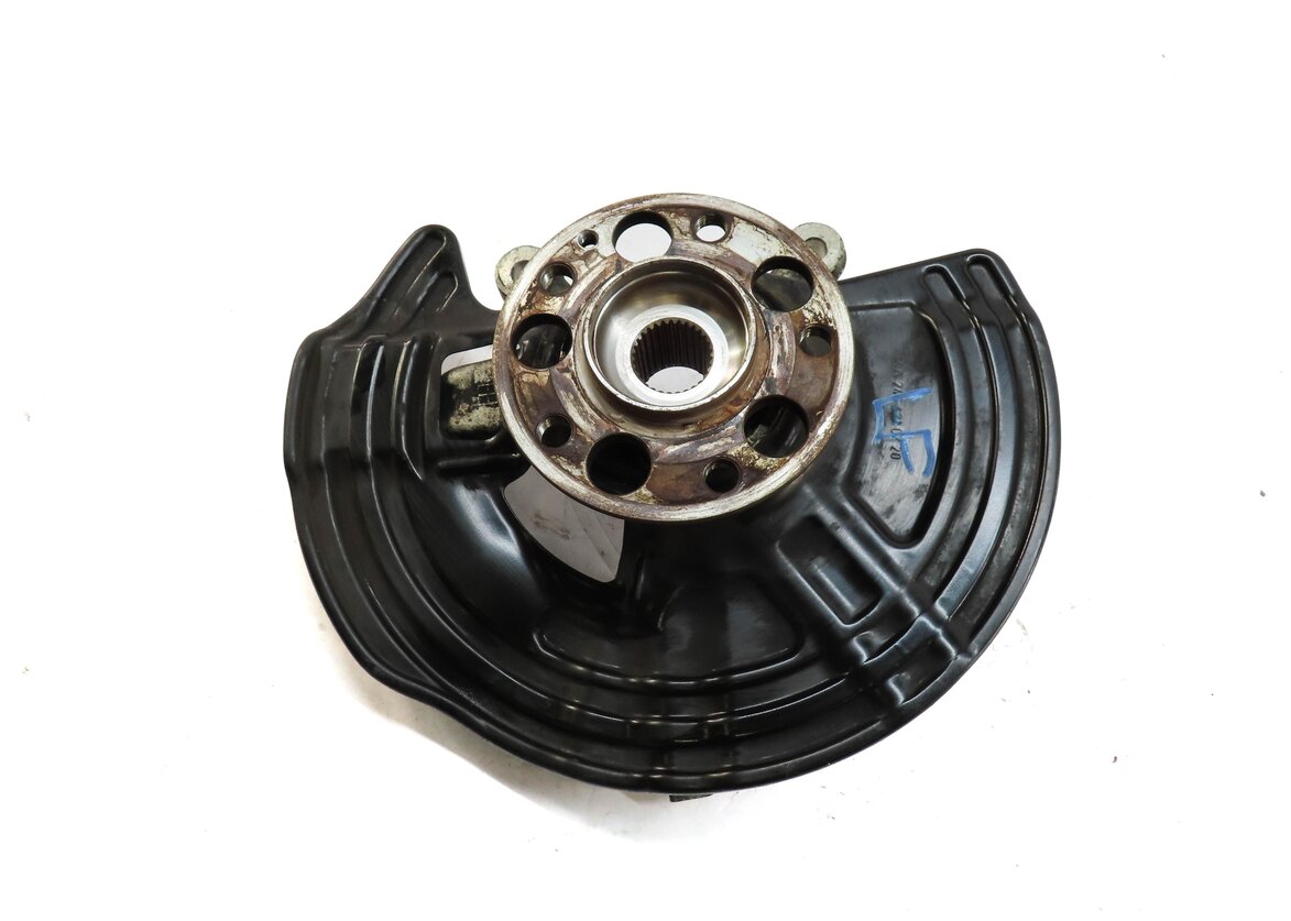 Thumbnail 4: 13-19 MERCEDES B250 CLA250 (C117 W117 W246) LEFT FRONT DRIVER SPINDLE KNUCKLE