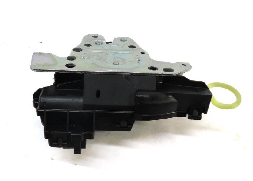Thumbnail 4: 2017 MERCEDES CLA250 (C117 W117) REAR TRUNK LOCK LATCH ACTUATOR