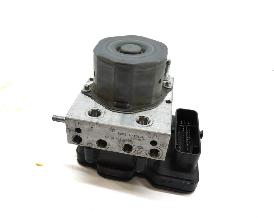 2014-2019 MERCEDES B250 CLA250 (C117 W117 W246) ESP ABS BRAKE PUMP w/ MODULE