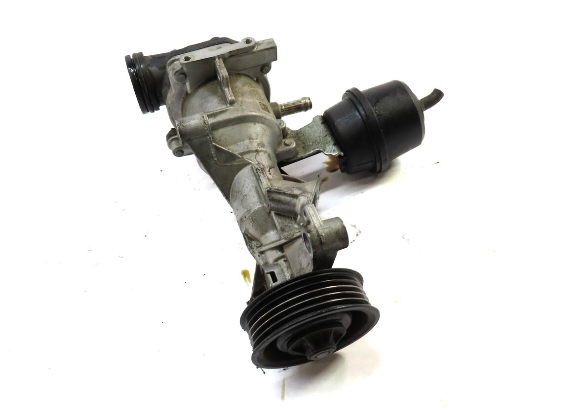 Thumbnail 2: 2013-2020 MERCEDES B250 CLA250 GLA250 (C117 W117 W246 X156) 2.0L WATER PUMP