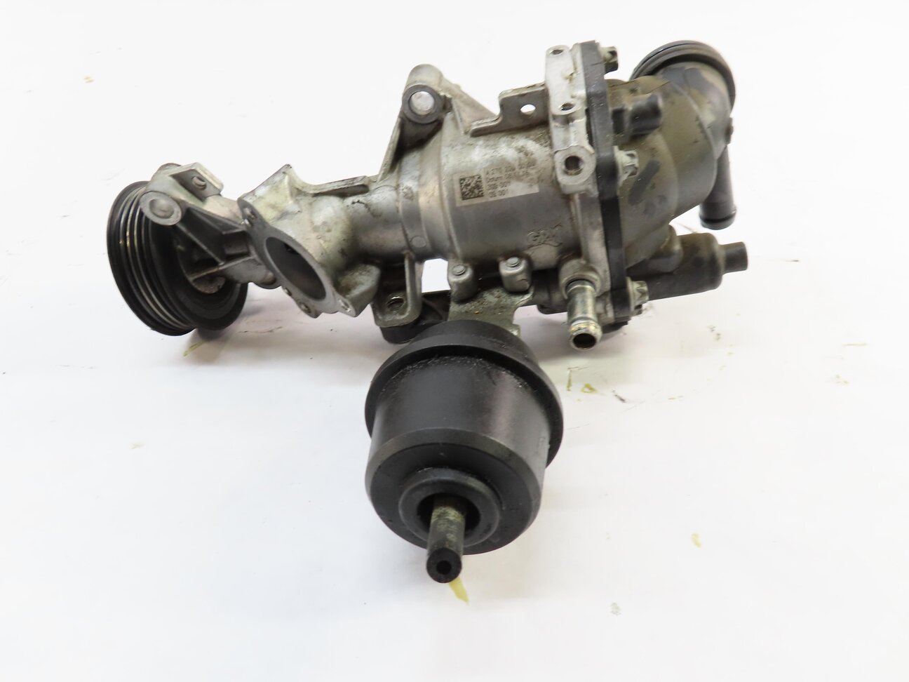 Thumbnail 5: 2013-2020 MERCEDES B250 CLA250 GLA250 (C117 W117 W246 X156) 2.0L WATER PUMP