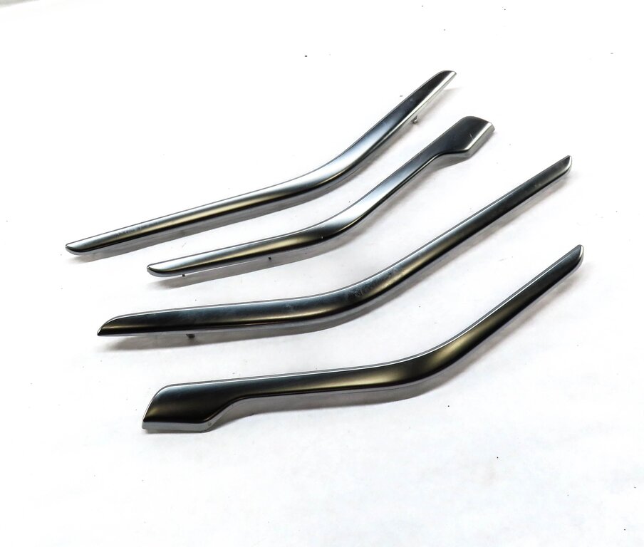 Thumbnail 1: 2017 MERCEDES CLA250 (C117 W117) FRONT & REAR DOOR TRIM SET-4 (SATIN CHROME)