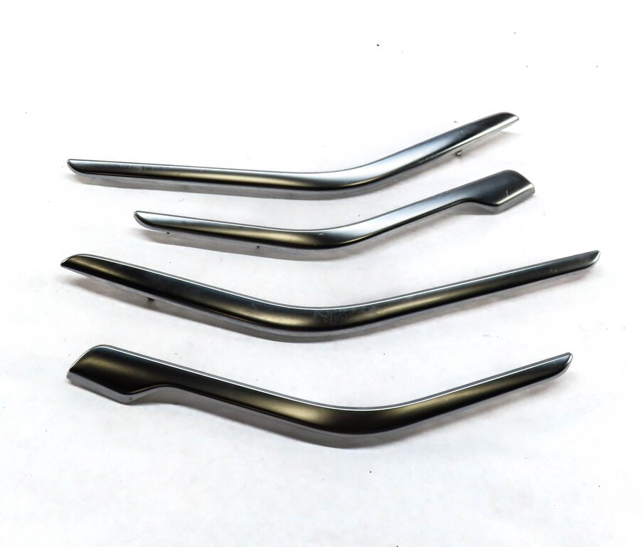 Thumbnail 2: 2017 MERCEDES CLA250 (C117 W117) FRONT & REAR DOOR TRIM SET-4 (SATIN CHROME)