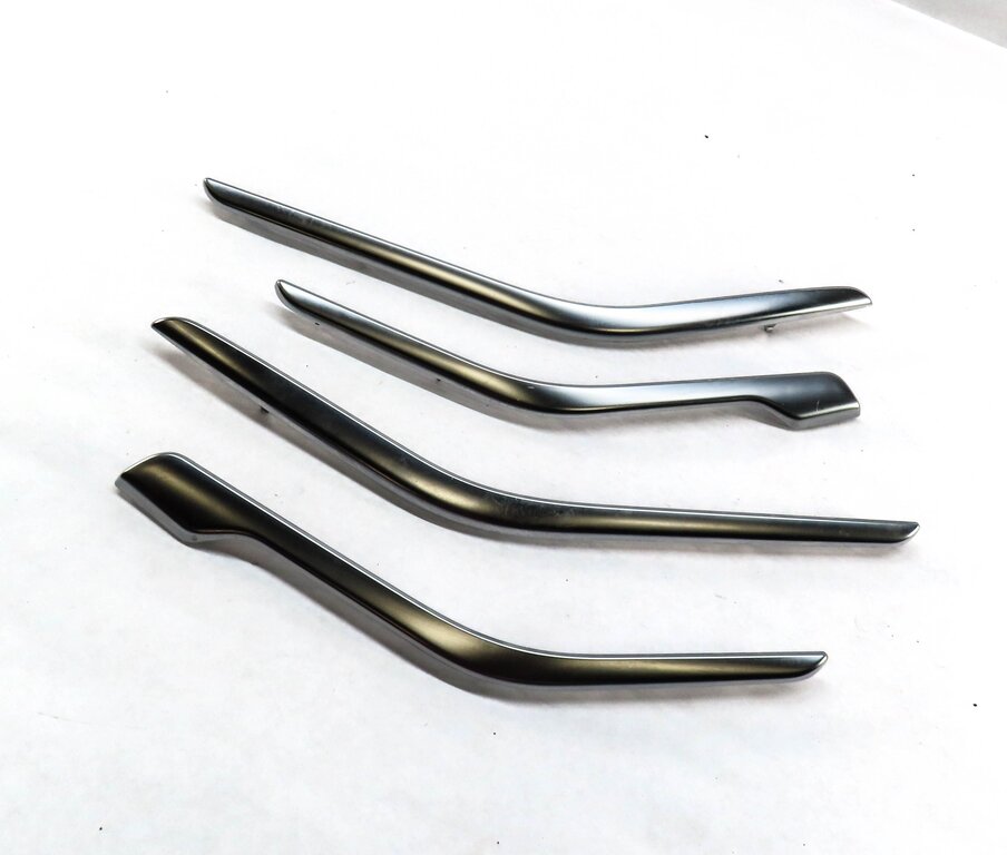 Thumbnail 3: 2017 MERCEDES CLA250 (C117 W117) FRONT & REAR DOOR TRIM SET-4 (SATIN CHROME)