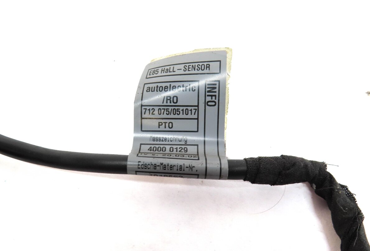 Thumbnail 10: 2006 BMW Z4 (E85) LEFT & RIGHT CONVERTIBLE TOP LATCH SET-2