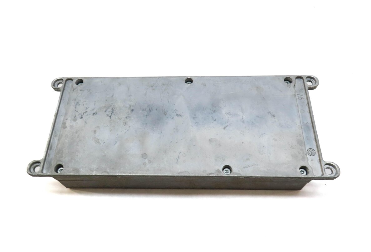 Thumbnail 3: 2006 BMW Z4 (E85) BLUETOOTH TELEMATICS COMMUNICATION CONTROL MODULE