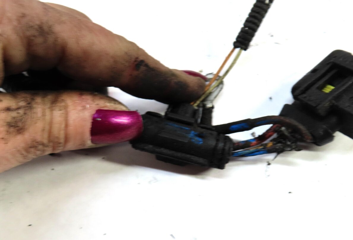 Thumbnail 12: 2006 BMW Z4 (E85) A/T 3.0L N52 ENGINE WIRE WIRING HARNESS LOOM