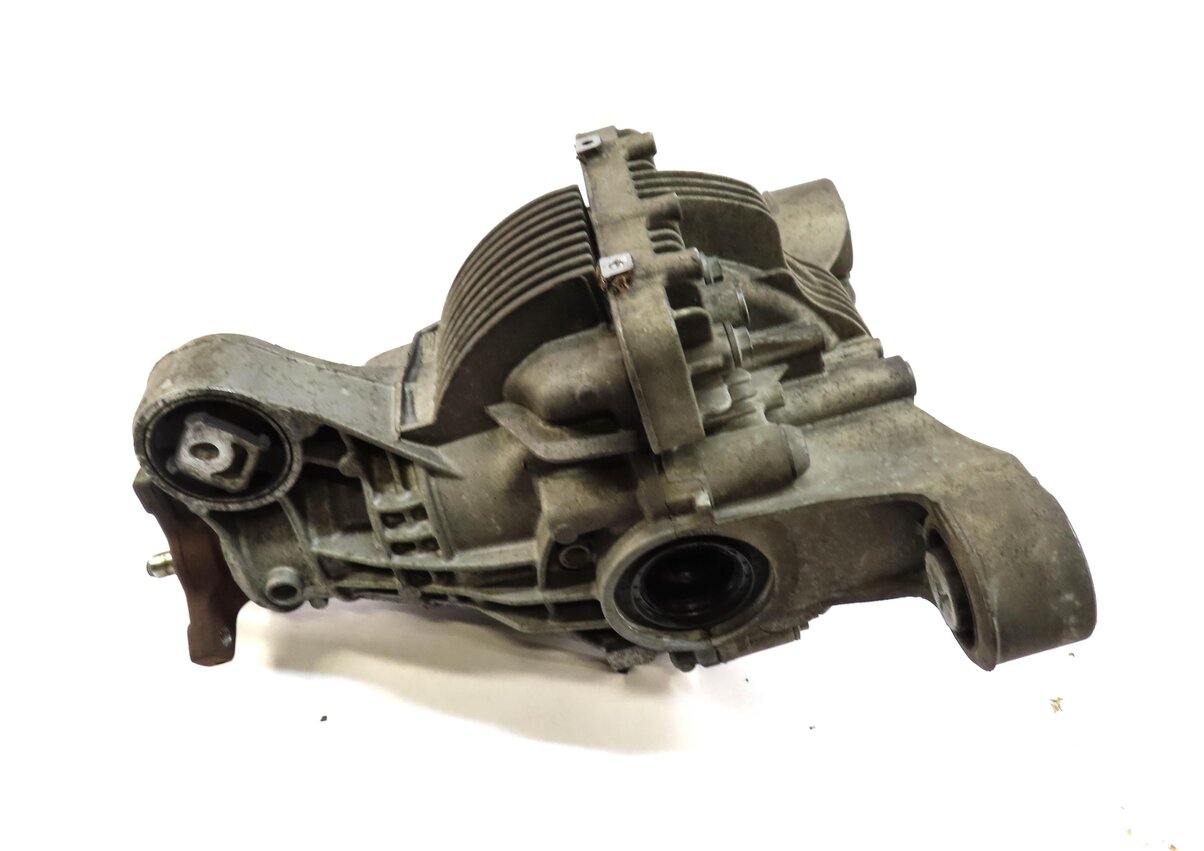 Thumbnail 5: 2010-2016 PORSCHE PANAMERA (970 G1) 4.8L TURBO AWD REAR DIFFERENTIAL CARRIER