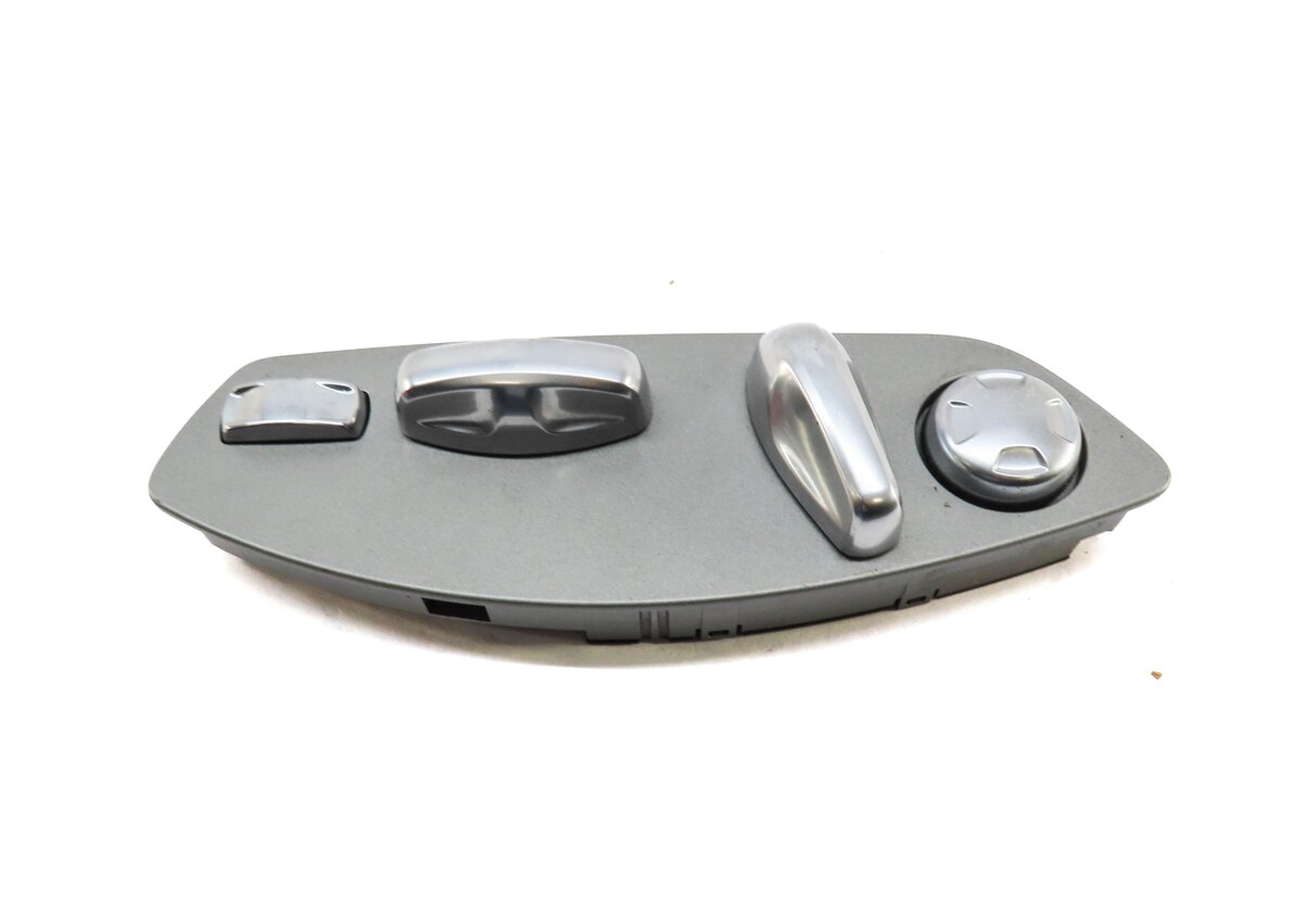 Thumbnail 4: 2010 PORSCHE PANAMERA (970 G1) FRONT RIGHT PASSENGER SEAT ADJUST SWITCH BUTTON