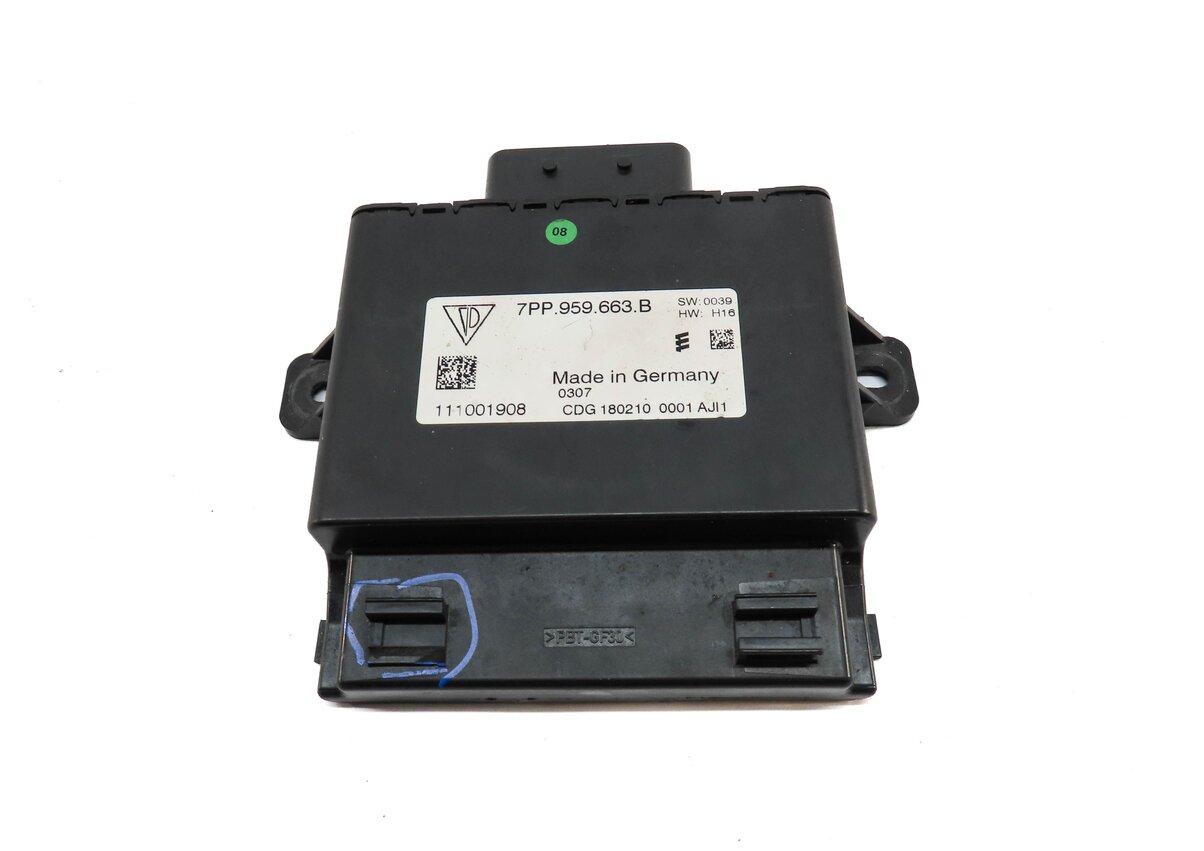 Thumbnail 2: 2010 PORSCHE PANAMERA (970 G1) VOLTAGE CONVERTER CONTROL MODULE