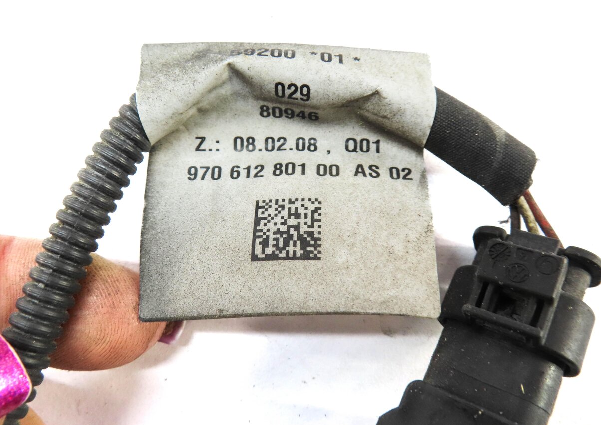 Thumbnail 5: 2010 PORSCHE PANAMERA (970 G1) REAR PDC PARK SENSOR SET w/ HARNESS (BLACK A1)