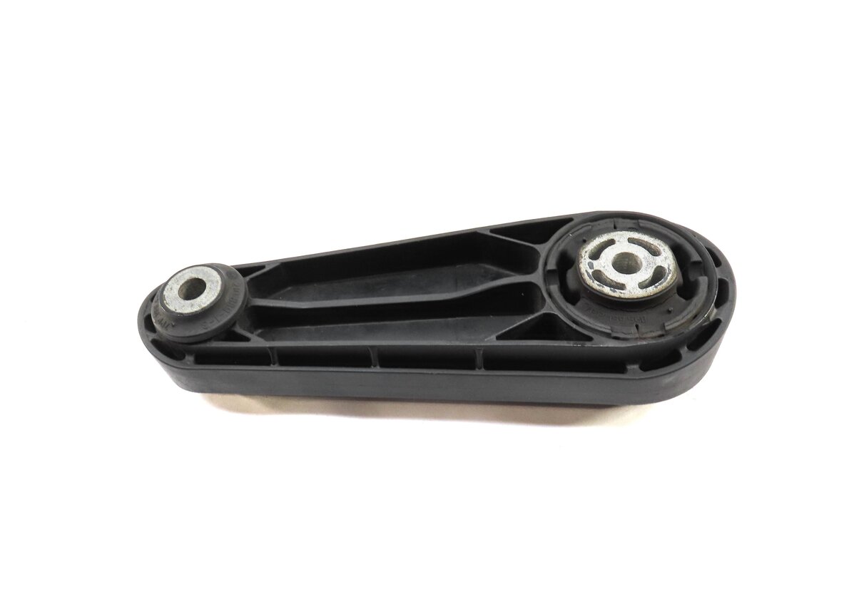 Thumbnail 2: 2010 PORSCHE PANAMERA (970 G1) 4.8L TURBO ENGINE MOTOR MOUNT TORSION ARM