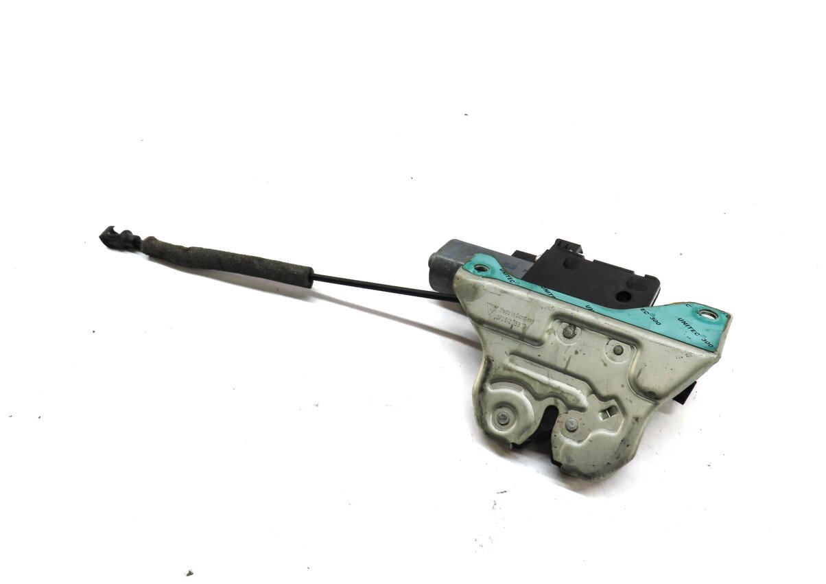 2010 PORSCHE PANAMERA (970 G1) REAR TRUNK LOCK LATCH ACTUATOR