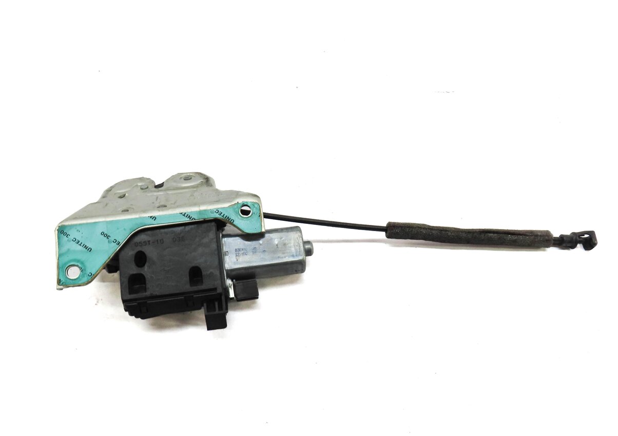 Thumbnail 3: 2010 PORSCHE PANAMERA (970 G1) REAR TRUNK LOCK LATCH ACTUATOR