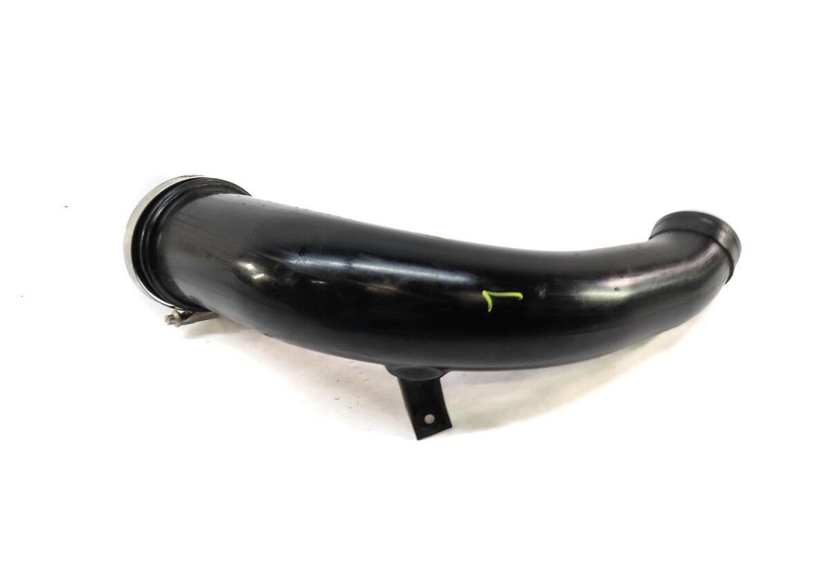 Thumbnail 3: 2010 PORSCHE PANAMERA (970 G1) 4.8L TURBO ENGINE LEFT AIR INTAKE PRESSURE PIPE