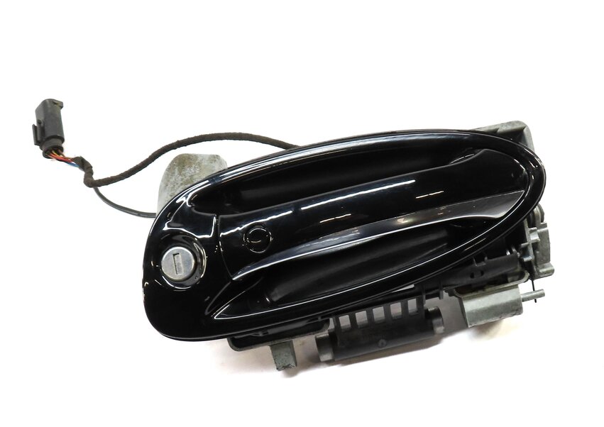 Thumbnail 1: 2010-2016 PORSCHE PANAMERA (970 G1) LEFT FRONT EXTERIOR DOOR HANDLE (BLACK)