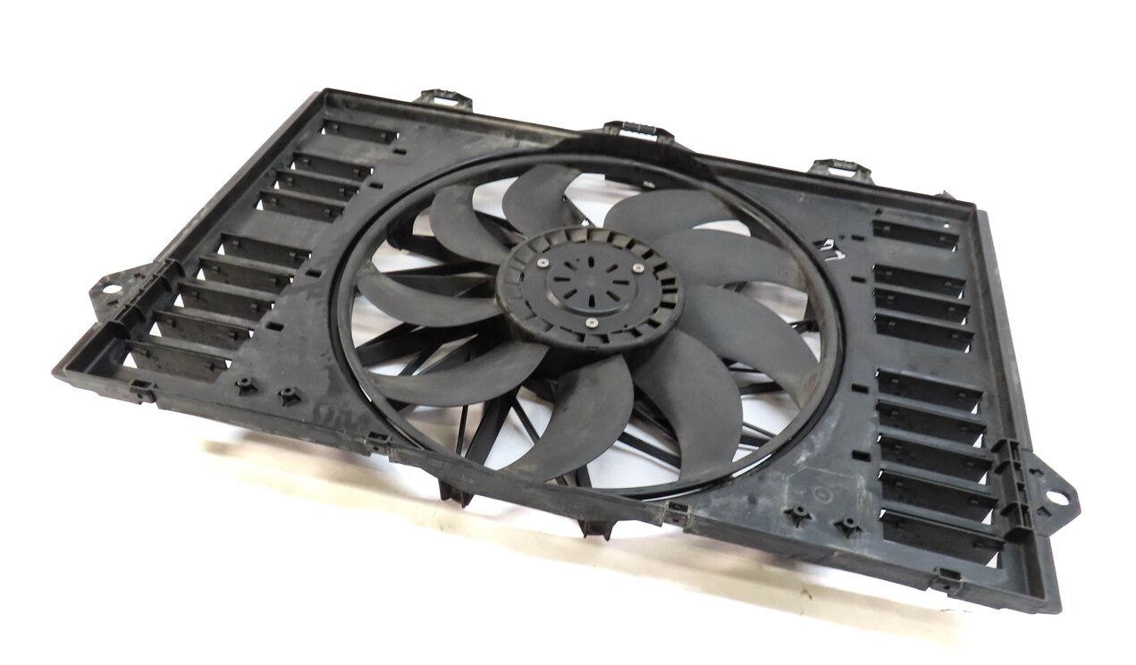 Thumbnail 1: 10-16 PORSCHE PANAMERA (970 G1) 4.8L TURBO RADIATOR COOLING FAN MOTOR w/ SHROUD