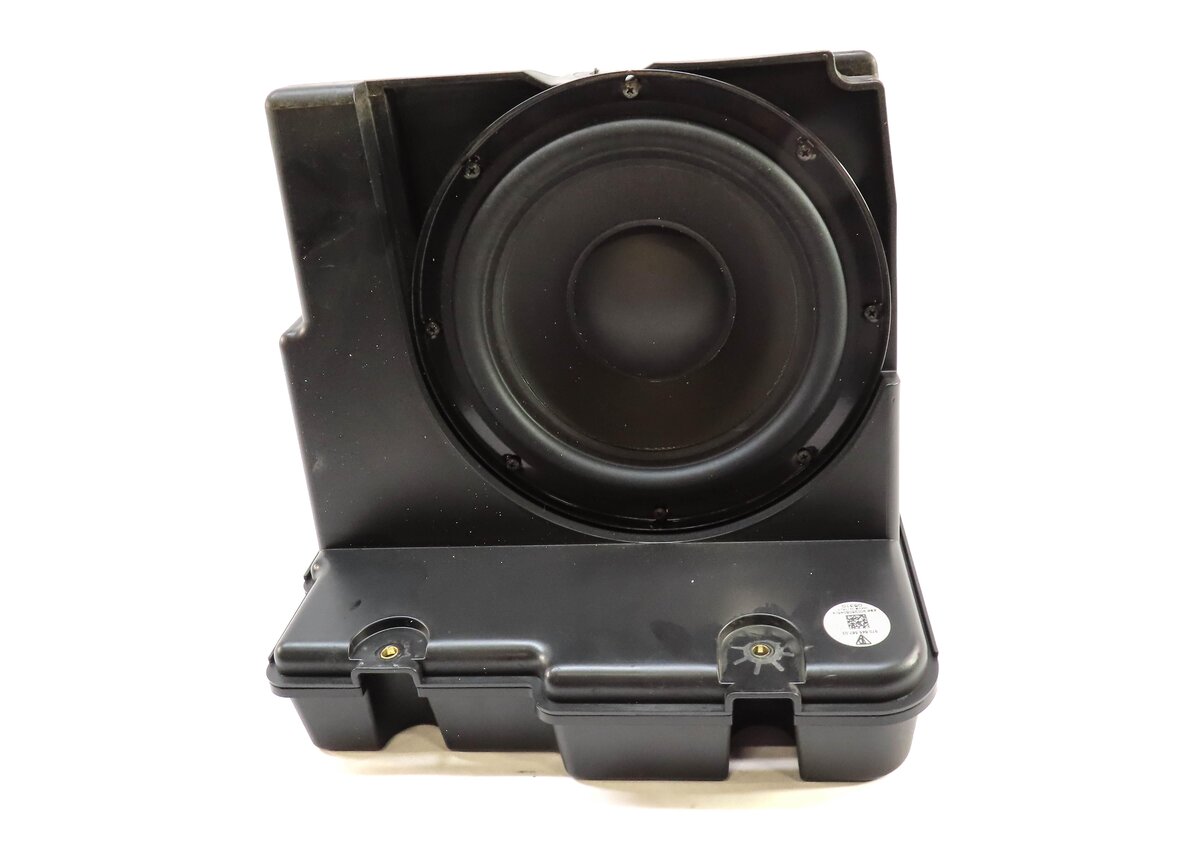 Thumbnail 3: 2010 PORSCHE PANAMERA (970 G1) BURMESTER AUDIO SUB SUBWOOFER SPEAKER w/ BOX