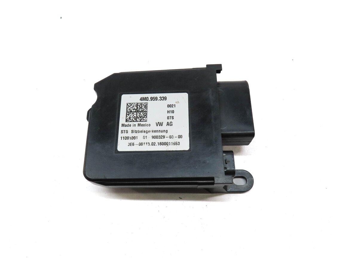 Thumbnail 3: 2017 AUDI Q7 (4M) FRONT RIGHT PASSENGER SEAT OCCUPANCY SENSOR 4M0959339