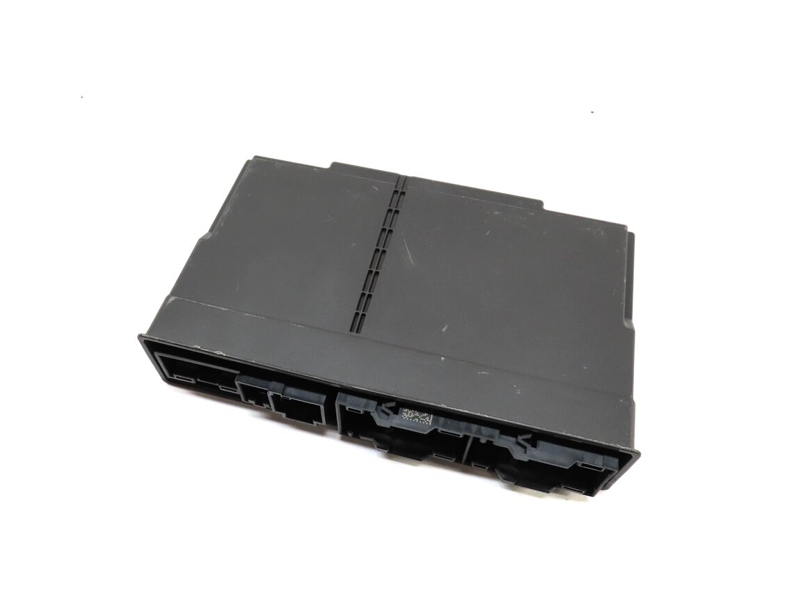 Thumbnail 1: 2017 AUDI Q7 (4M) REAR 3RD ROW SEAT CONTROL MODULE 4M0959760