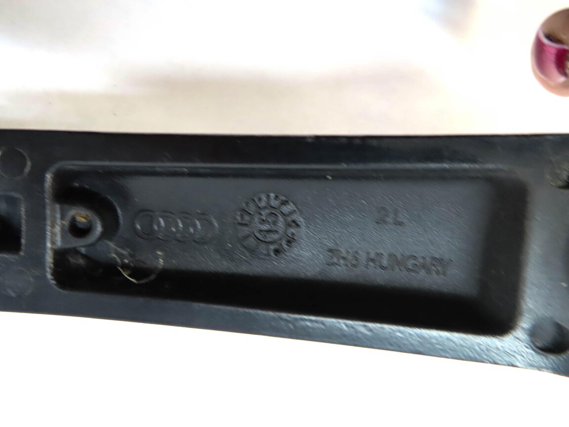Thumbnail 5: 2017-2022 AUDI Q7 SQ7 (4M) FRONT LEFT & RIGHT WINDSHIELD WIPER ARM SET-2