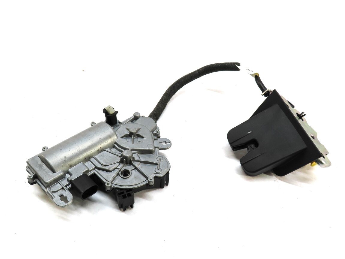 Thumbnail 2: 2017 AUDI Q7 (4M) TRUNK LATCH w/ ACTUATOR MOTOR & CABLE 4M0827887B