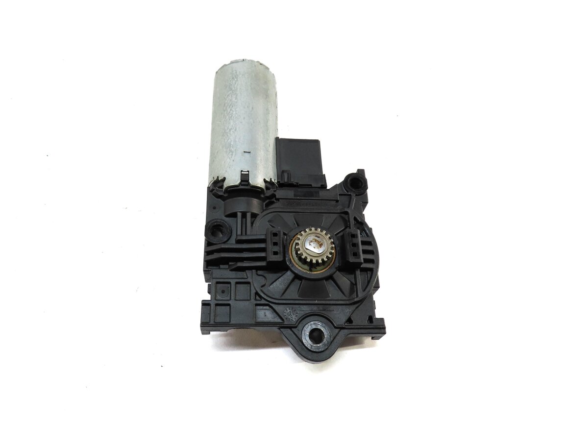 Thumbnail 3: 2017-2022 VW JETTA / AUDI - A5 Q7 RS5 S5 Q7 (F5 4M) SUNROOF MOTOR SUN ROOF MOTOR