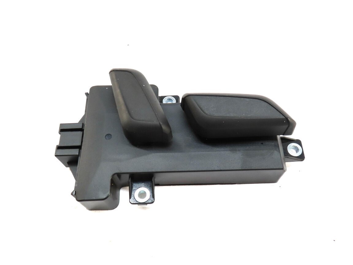 Thumbnail 4: 2017 AUDI Q7 (4M) FRONT RIGHT PASSENGER SEAT ADJUST ADJUSTMENT CONTROL SWITCH