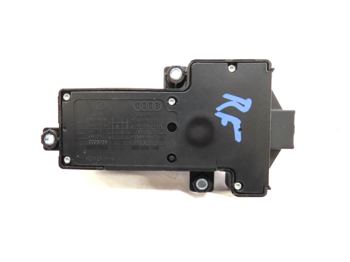 Thumbnail 5: 2017 AUDI Q7 (4M) FRONT RIGHT PASSENGER SEAT ADJUST ADJUSTMENT CONTROL SWITCH
