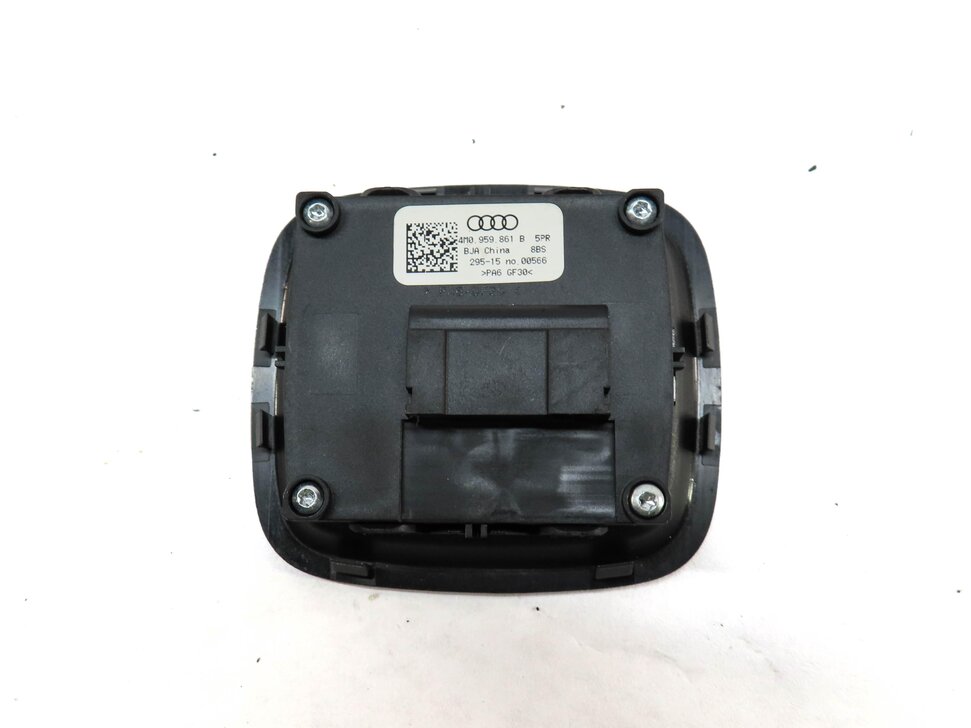 Thumbnail 4: 2017 AUDI Q7 (4M) REAR 3RD ROW SEAT RELEASE SWITCH BUTTON PANEL 4M0959861B