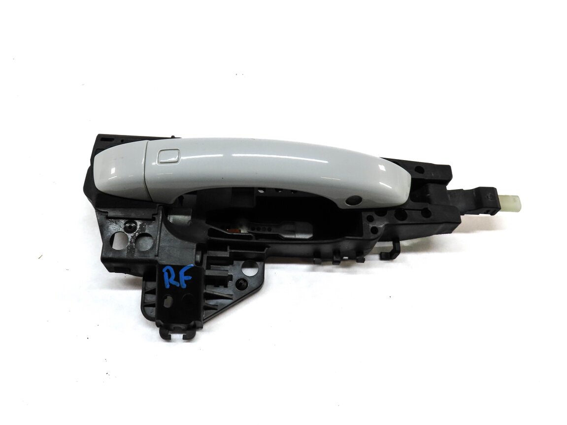 Thumbnail 2: 2017-2022 AUDI Q7 (4M) RIGHT FRONT PASSENGER KEYLESS DOOR HANDLE (GLACIER WHITE)