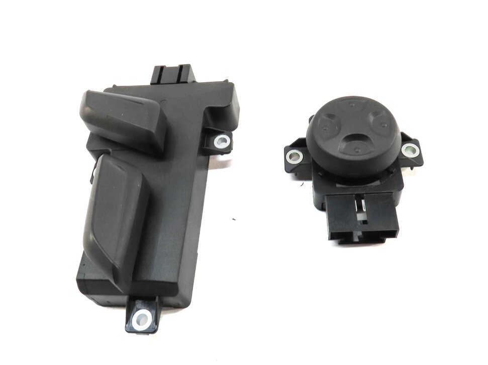Thumbnail 2: 2017 AUDI Q7 4M FRONT LEFT DRIVER SEAT ADJUSTMENT ADJUST SWITCH BUTTON + LUMBAR