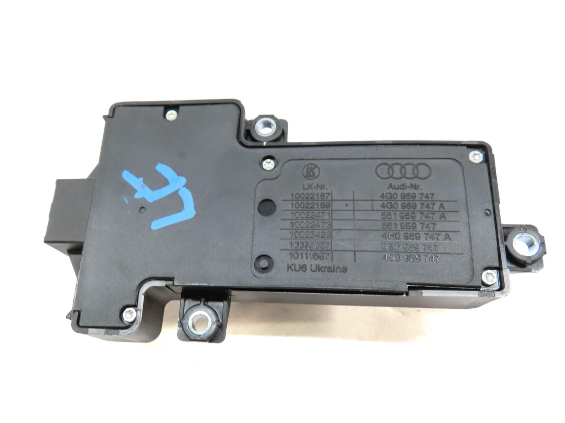 Thumbnail 6: 2017 AUDI Q7 4M FRONT LEFT DRIVER SEAT ADJUSTMENT ADJUST SWITCH BUTTON + LUMBAR