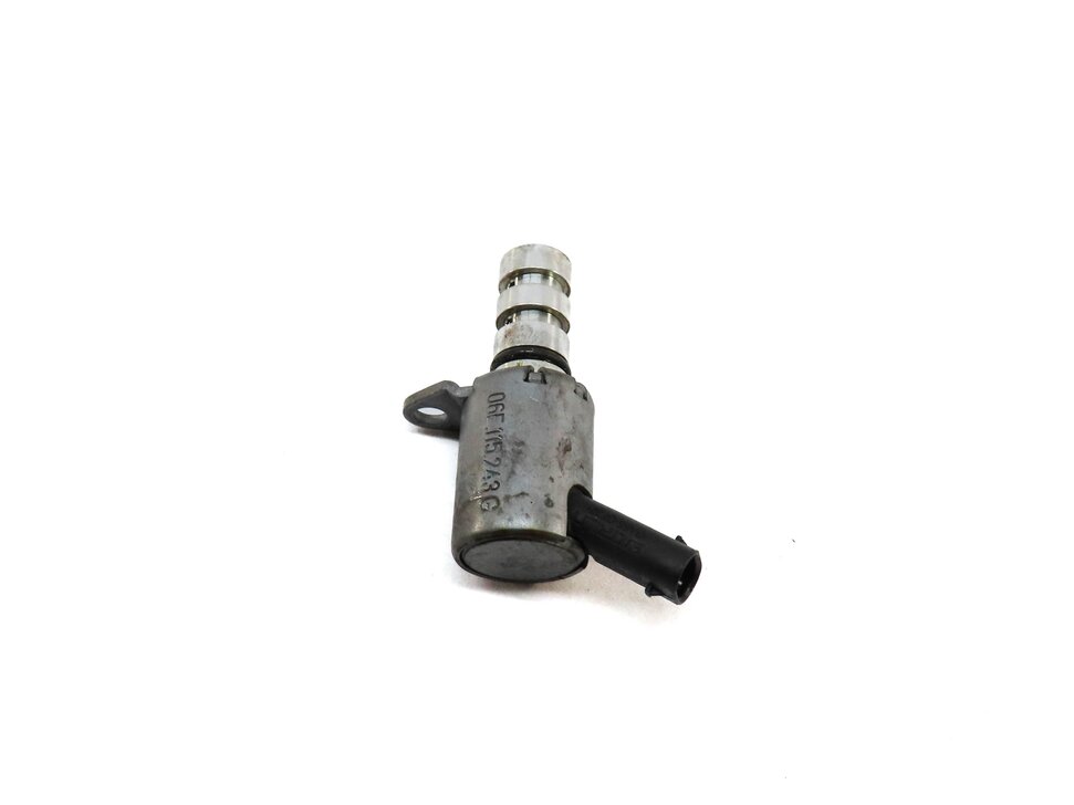 Thumbnail 2: 2017 AUDI Q7 (4M) 3.0L SUPER ENGINE (CREC) OIL PRESSURE SOLENOID 06E115243G