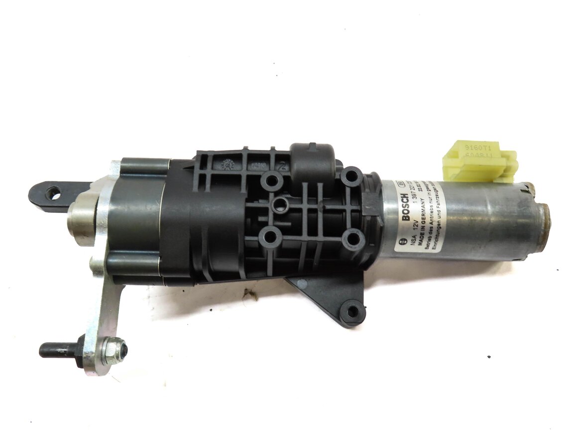 Thumbnail 6: 2017-2022 AUDI Q7 (4M) LEFT & RIGHT REAR TRUNK ASSIST DRIVE MOTOR SET-2