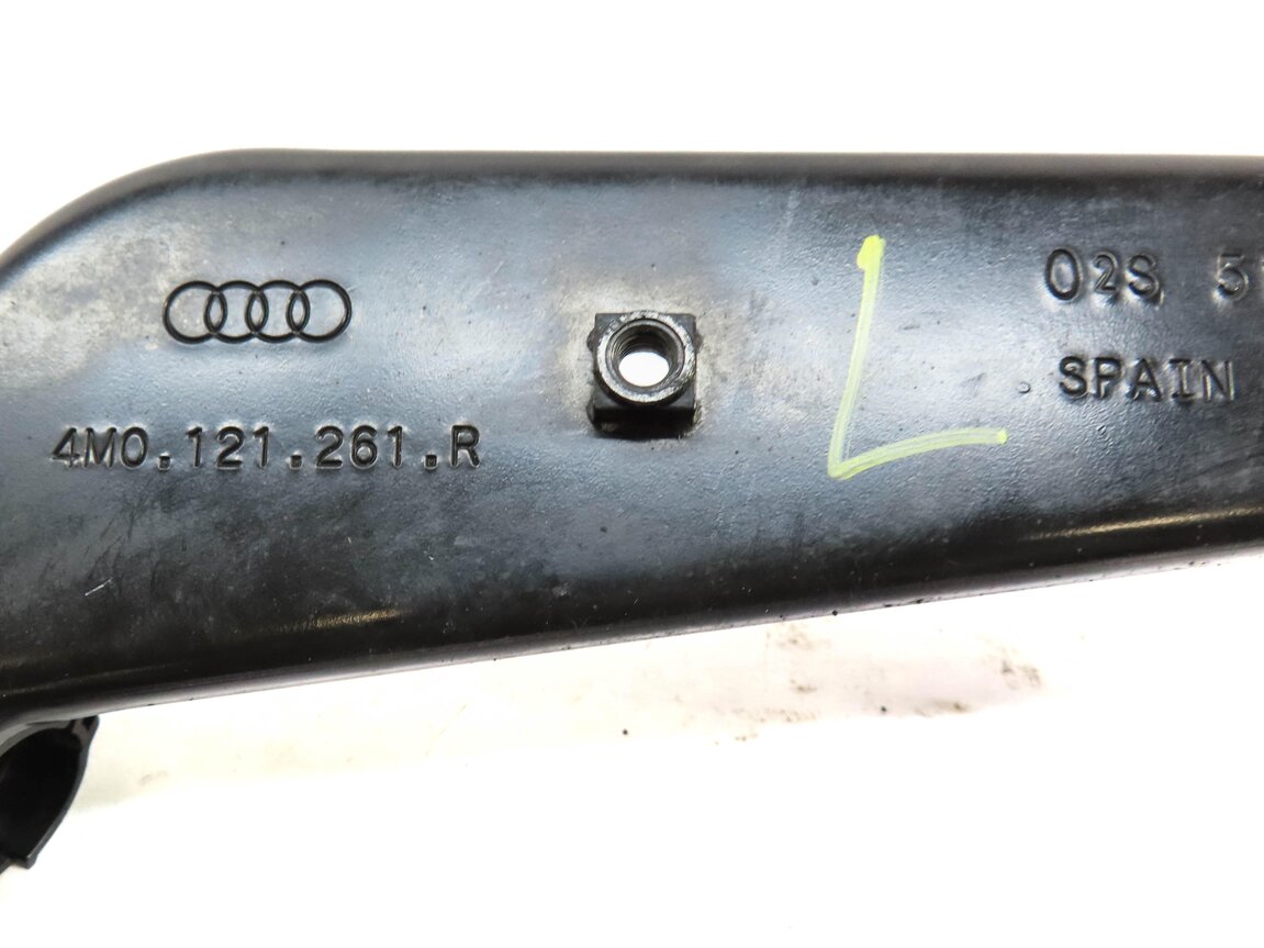 Thumbnail 5: 2017 AUDI Q7 (4M) FRONT LEFT DRIVER RADIATOR SUPPORT MOUNT BRACKET 4M0121261R
