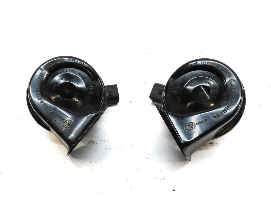 Thumbnail 2: 2017-2022 AUDI Q7 (4M) HIGH & LOW TONE SAFETY HORN SET-2