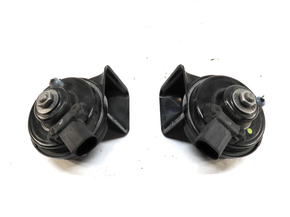 Thumbnail 3: 2017-2022 AUDI Q7 (4M) HIGH & LOW TONE SAFETY HORN SET-2