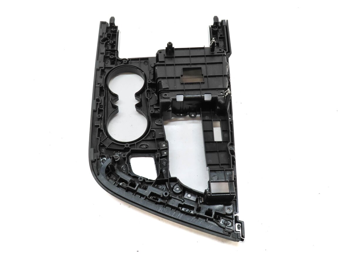 Thumbnail 5: 2017 AUDI Q7 (4M) FRONT CENTER CONSOLE PRIMARY TRIM PANEL (BLACK) 4M1864241H