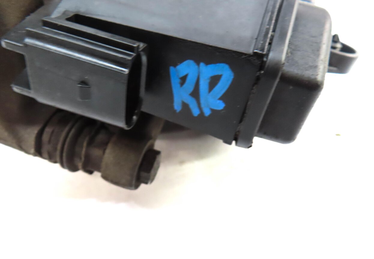 Thumbnail 7: 17-20 AUDI Q7 (4M) REAR RIGHT PASSENGER BRAKE CALIPER w/ PARKING BRAKE ACTUATOR