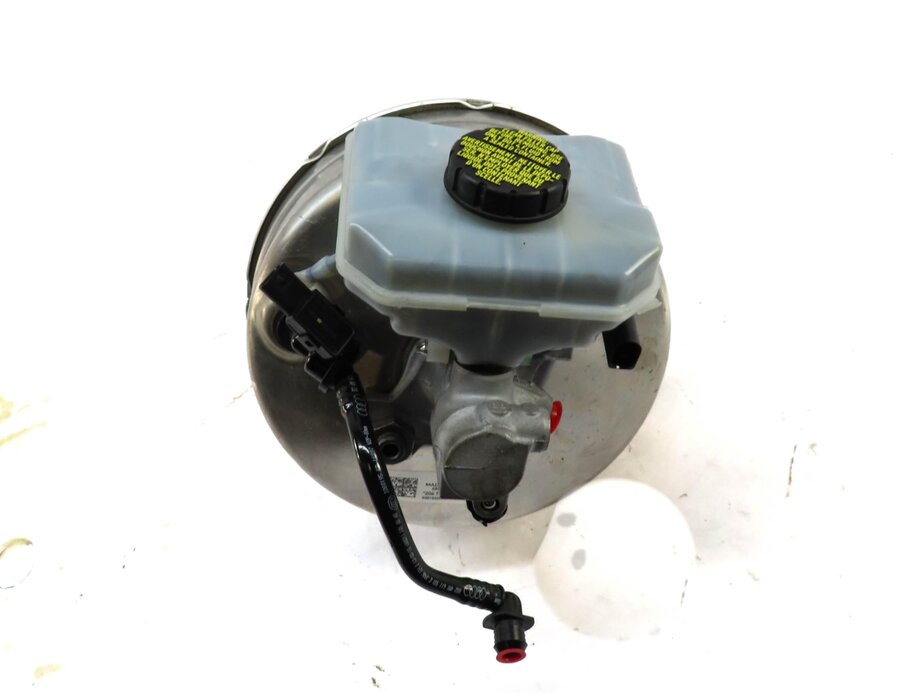 Thumbnail 2: 2017-2022 AUDI Q7 (4M) POWER BRAKE BOOSTER w/ MASTER CYLINDER & RESERVOIR